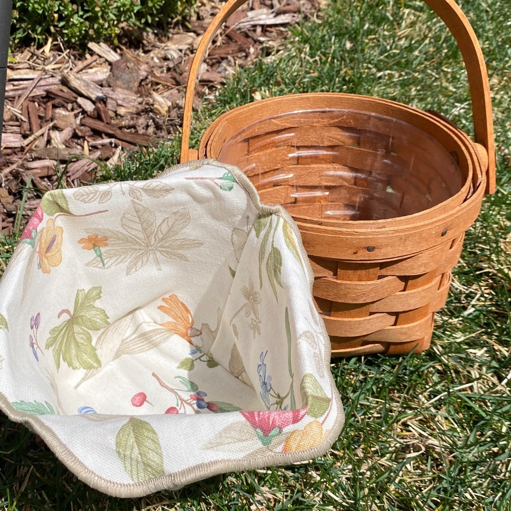 Longaberger Basket - Picture 5 of 6